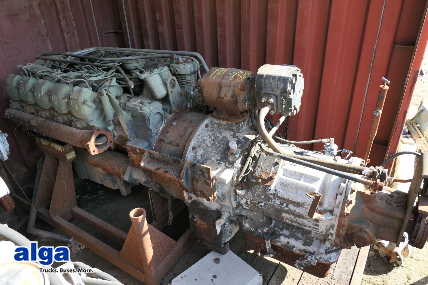 MERCEDES-BENZ OM 403 mit Getriebe 