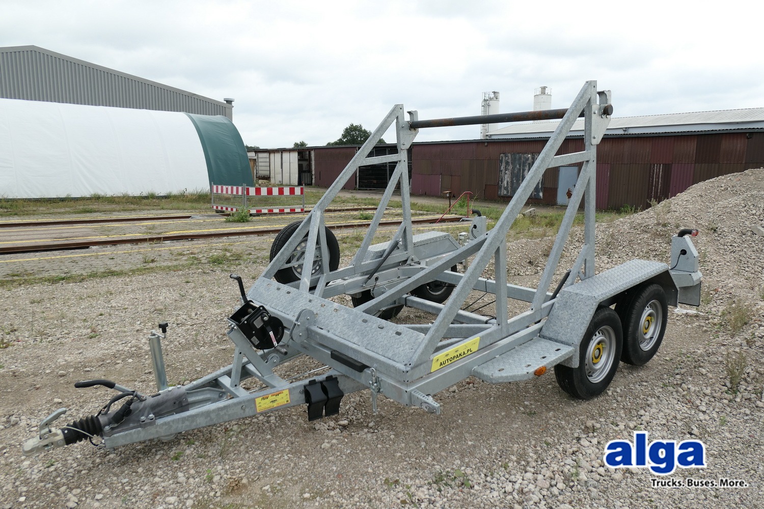 WARK W352 3500T  vehicule echoppe