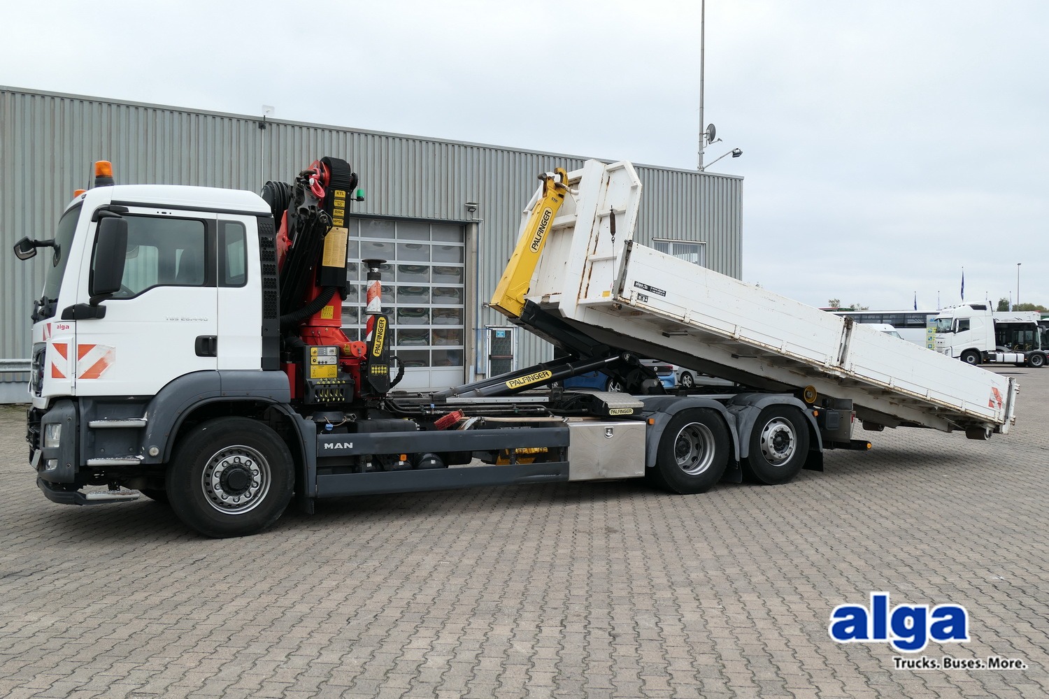 MAN 26.440 TGS 6X4H BL  Abrollkipper mit Kran